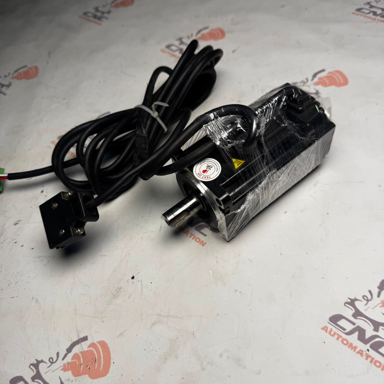 A&E 0.4kw (400w) AE5110-2R8A1B AC Servo Driver A&E 400w (0.4kw) AEWL-0604JFB AC Servo Motor - Image 4