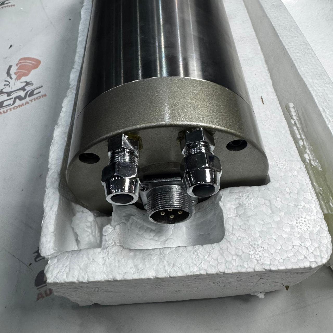 GDZ-100-3.2B 3.2kw 220V 12A 24000rpm ER25 ER20 Water Cool Spindle Motor - Image 3