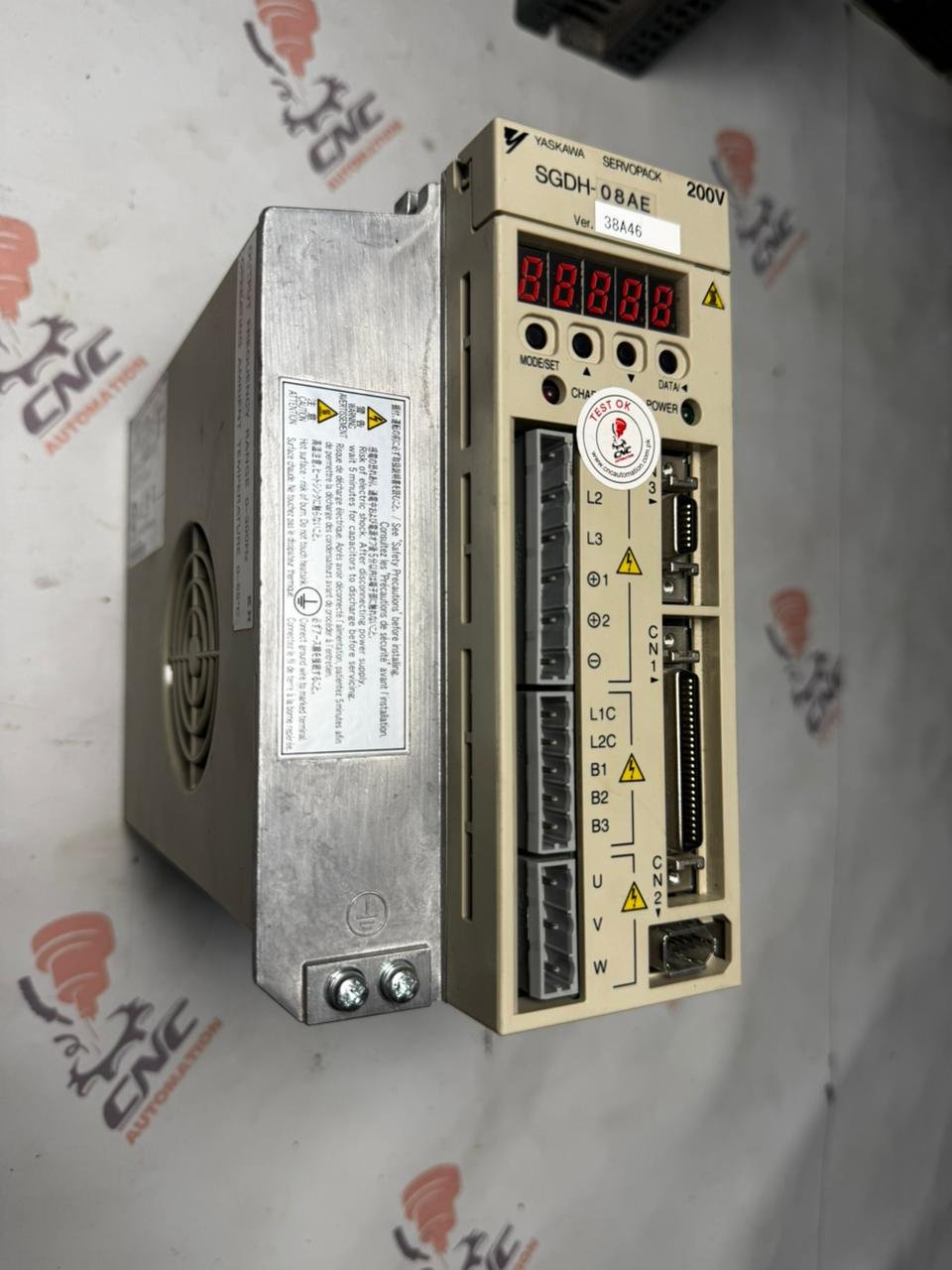 YASKAWA 0.8Kw (800W) SGDH-08AE AC Servo Driver - Image 3