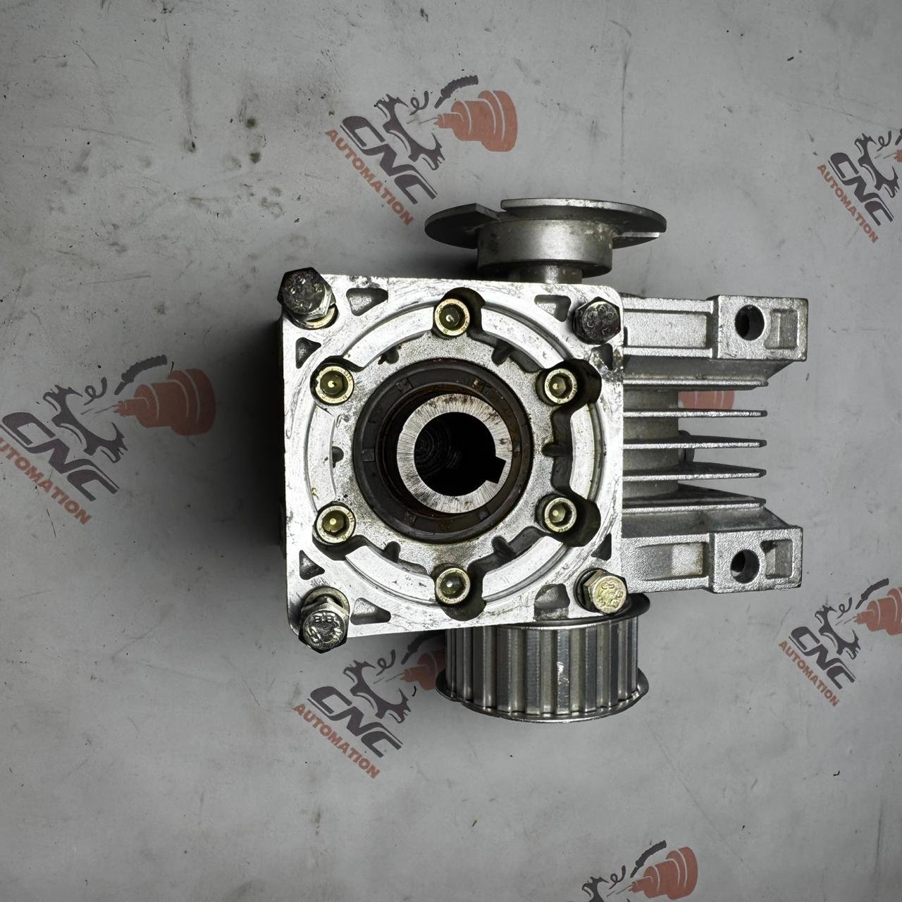 HMRV NMRV050 20:1 Ratio Worm Gearbox For 750w Servo Motor - Image 2
