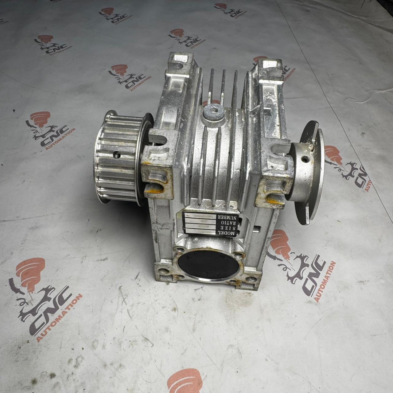 HMRV NMRV050 20:1 Ratio Worm Gearbox For 750w Servo Motor - Image 3