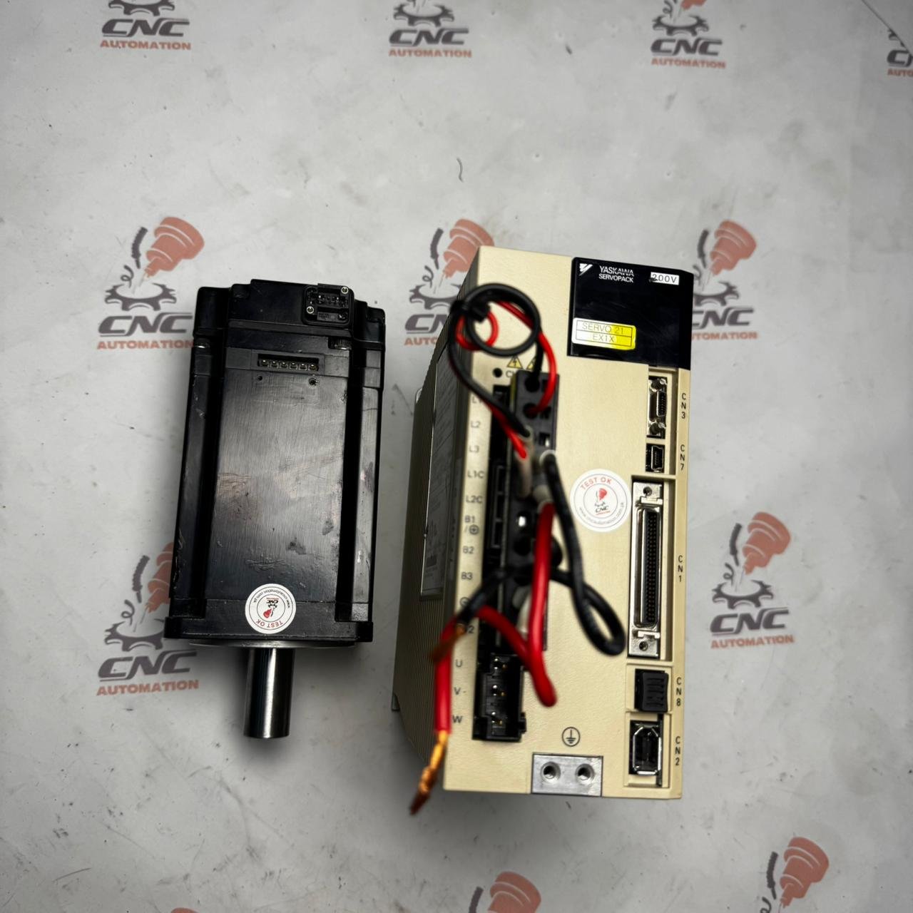 YASKAWA 1Kw (1000W) SGDV-5R5A01A SGDV-7R6A11A AC Servo Driver YASKAWA 1000W (1Kw) SGMAV-10ACA21 SERVO MOTOR
