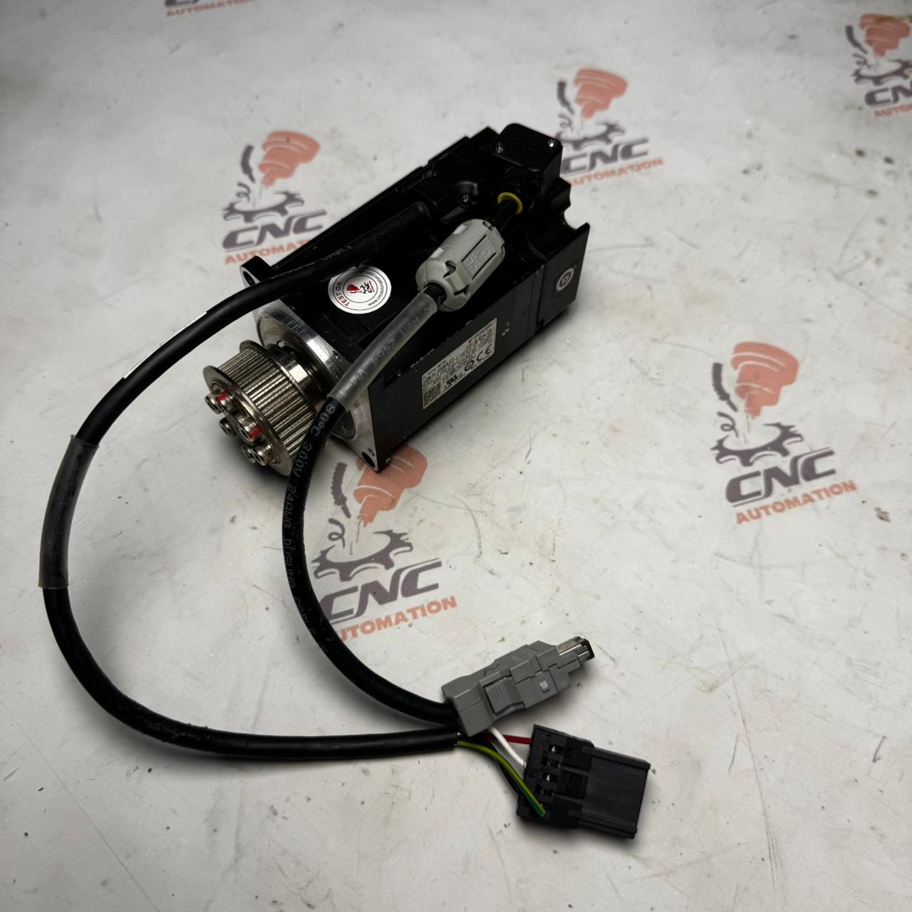 YASKAWA 0.4Kw (400W) SGMJV-04ADL21 AC Servo Motor