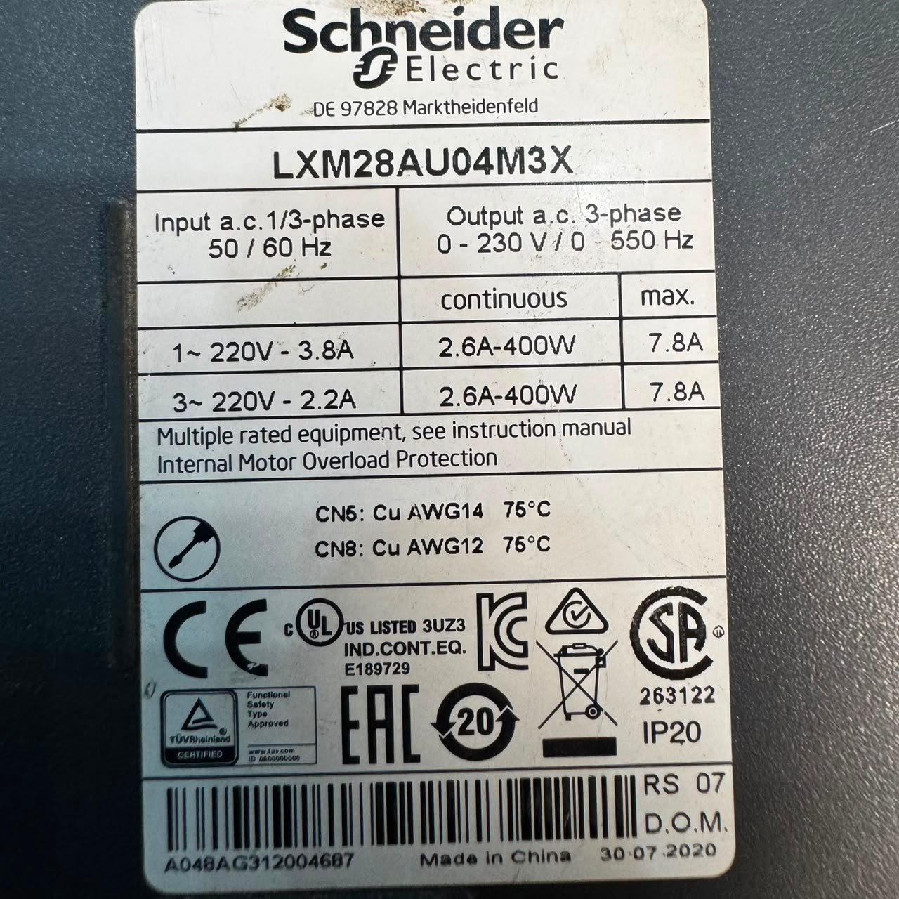 SCHNEIDER 400W (0.4Kw) LXM28AU04M3X AC Servo Driver - Image 2