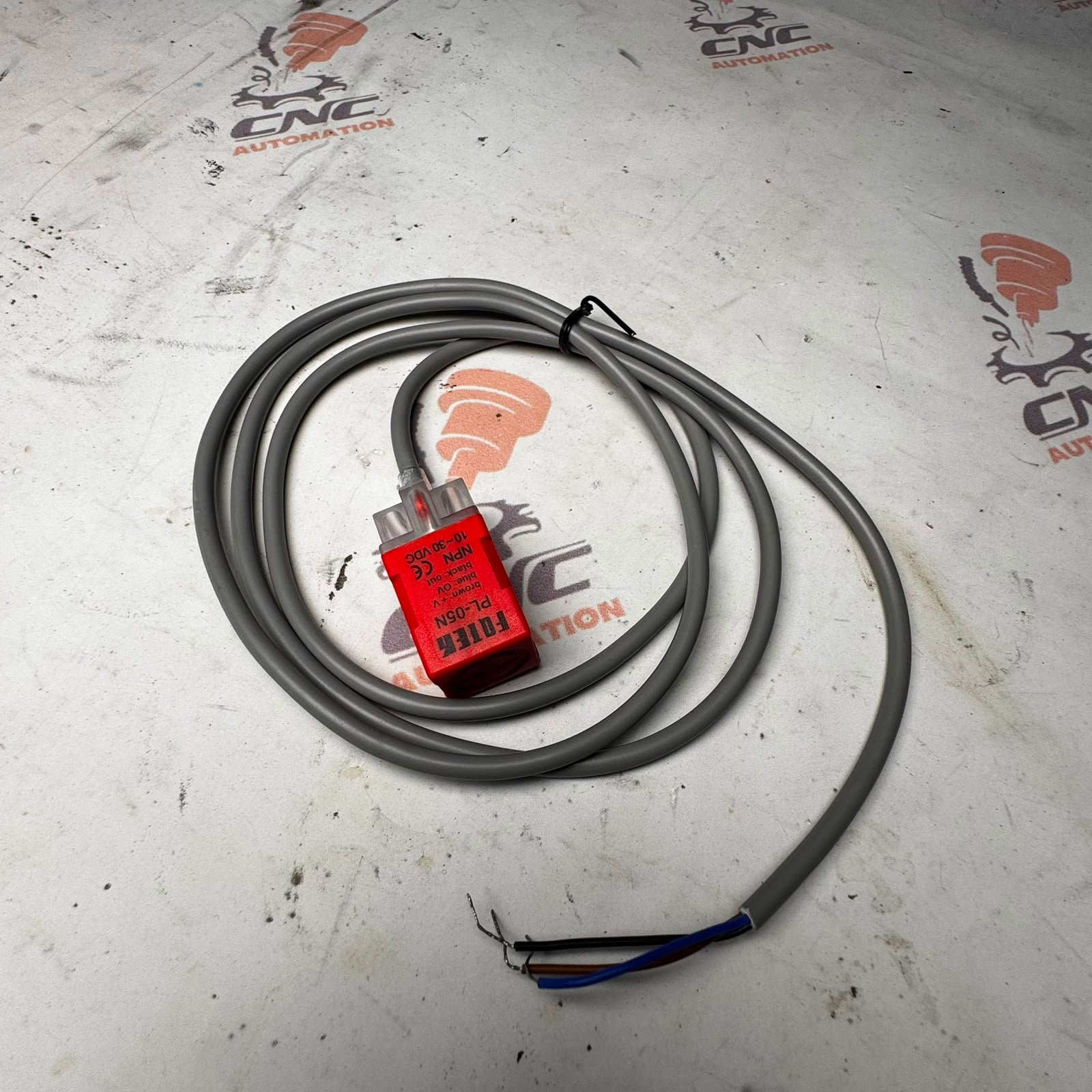 FOTEK PL-05N 5mm NPN 10-30V/DC Inductive Proximity Sensor - Image 3