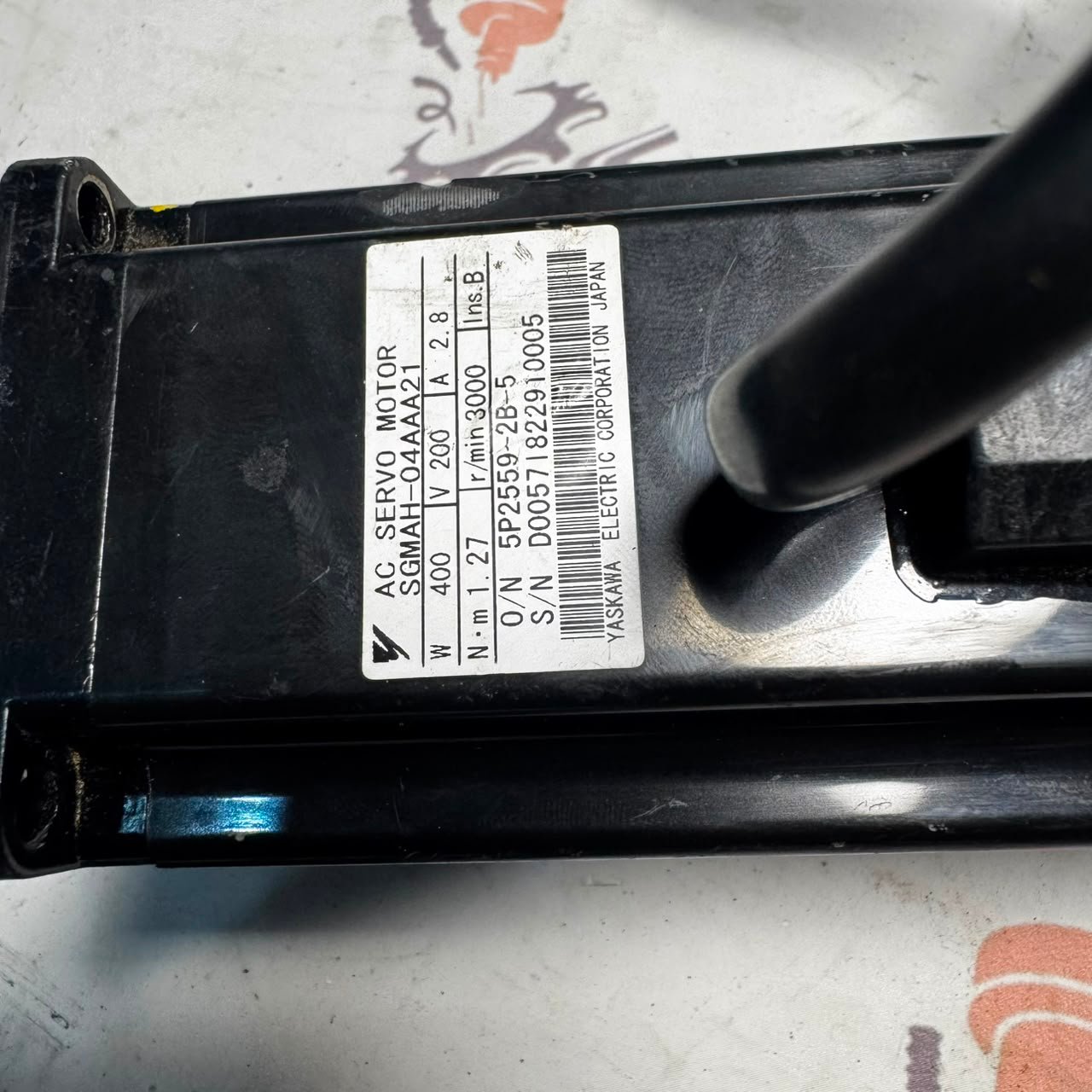 YASKAWA SGMAH-04AAA21 400W (0.4kW) AC Servo Motor Price in Pakistan | Original Japan - Image 2