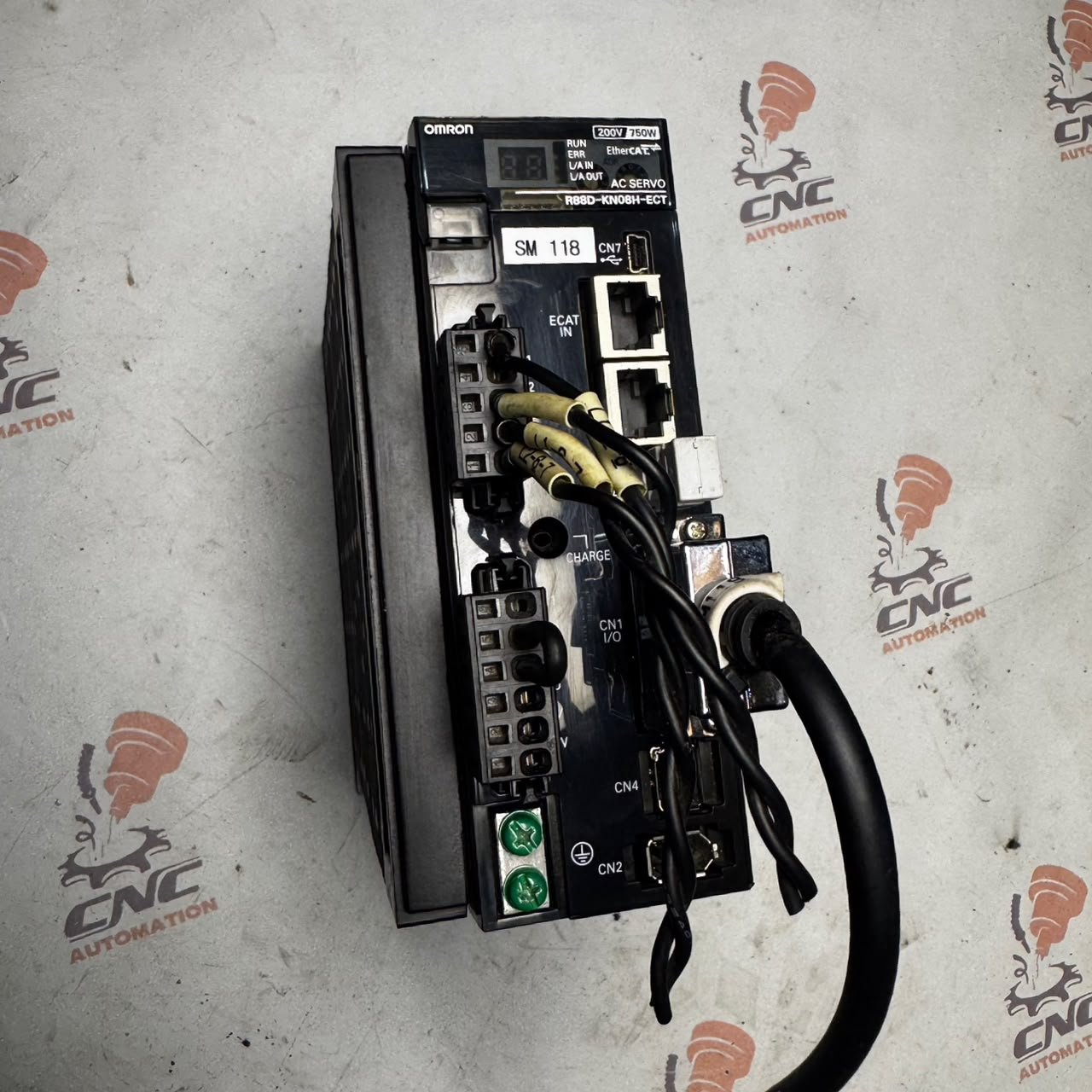 OMRON R88D-KN08H-ECT 750W (0.75kW) AC Servo Driver in Pakistan | G5 EtherCAT Servo Drive | CNC Automation