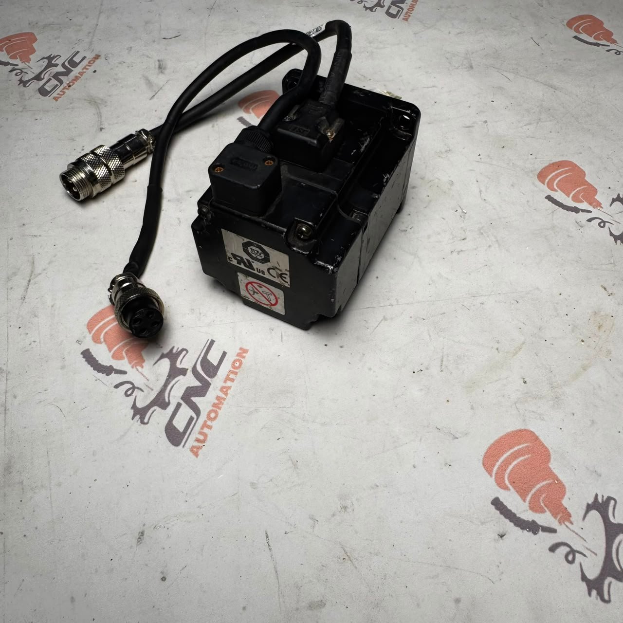 YASKAWA SGMAS-02ACA21, Yaskawa 200W Servo Motor, AC Servo Motor 200W, Sigma-II Servo Motor, 200V Servo Motor, CNC Servo Motor Pakistan, Industrial Servo Motor, Yaskawa Servo Motor Price Pakistan, CNC Automation Pakistan - Image 3