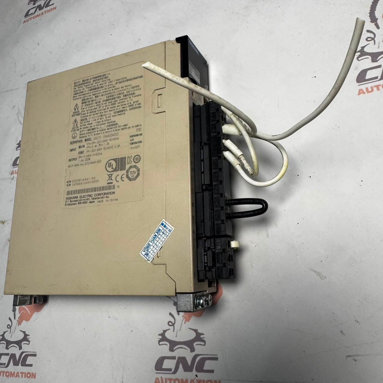 YASKAWA 200W (0.2Kw) SGD7S-1R6A00A002 AC Servo Driver AC Servo Driver in Pakistan - Image 2